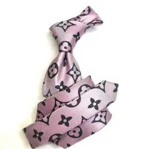 New - Verse IX - Limited Edition LV Pink/Black (Oh Yes)