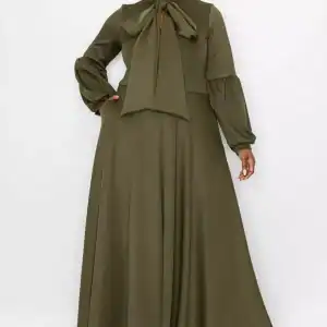 Maxi Dress Solid Army Bow-Tie Color (Selections)