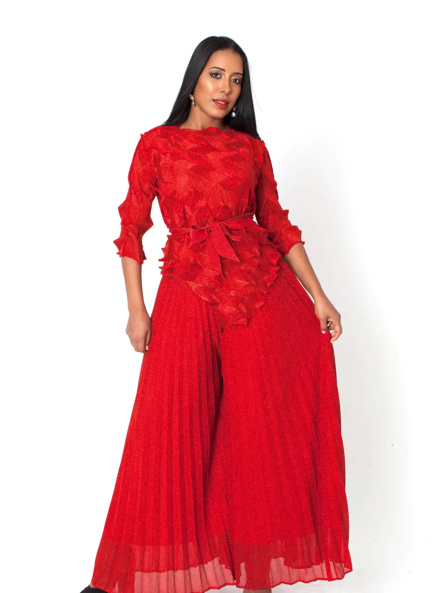 New – Red Ruffled Pleated Pant Set (One Size ) Beautiful