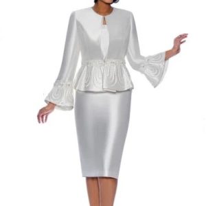 New - Terramina White 2pc Suit w/bell sleeves (Size 18)